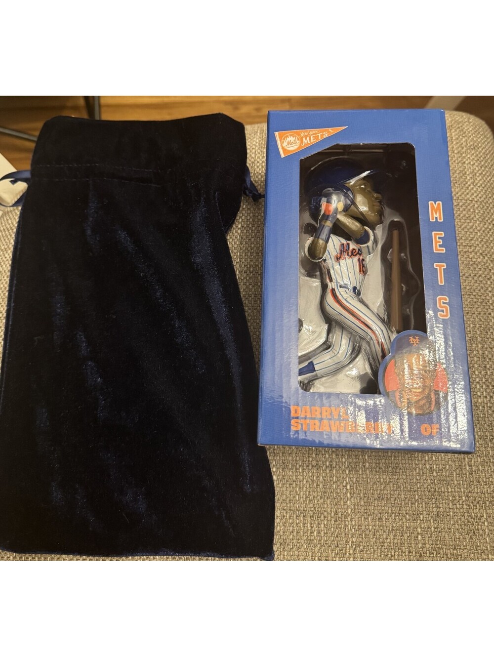 New York Mets 2024 #18 Darryl Strawberry Bobblehead Giveaway New